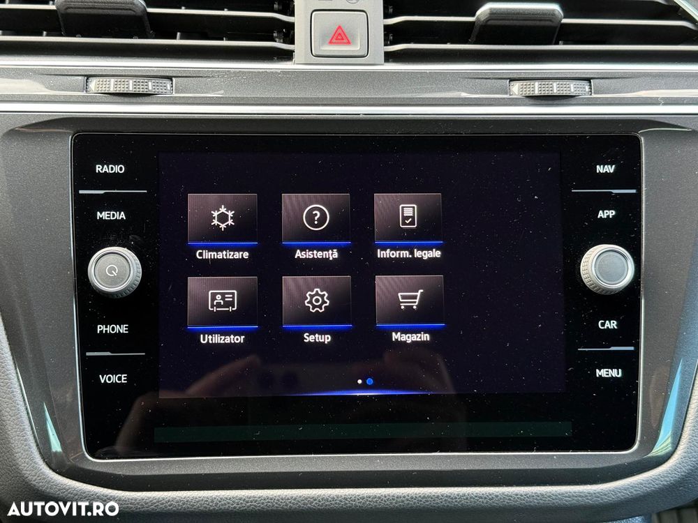 Volkswagen Tiguan 2.0 TDI SCR 4MOTION DSG R-Line - 26