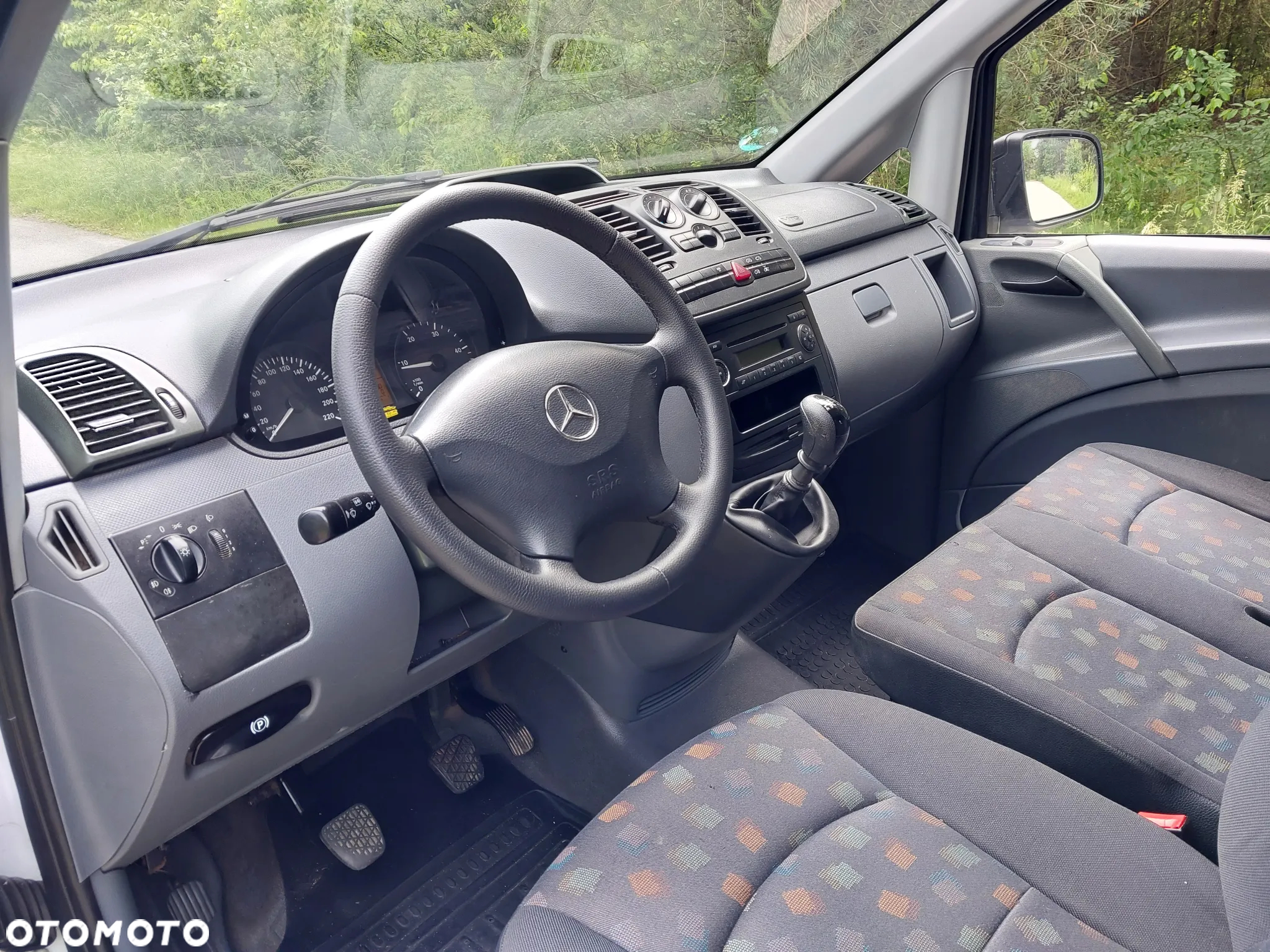 Mercedes-Benz Vito - 19