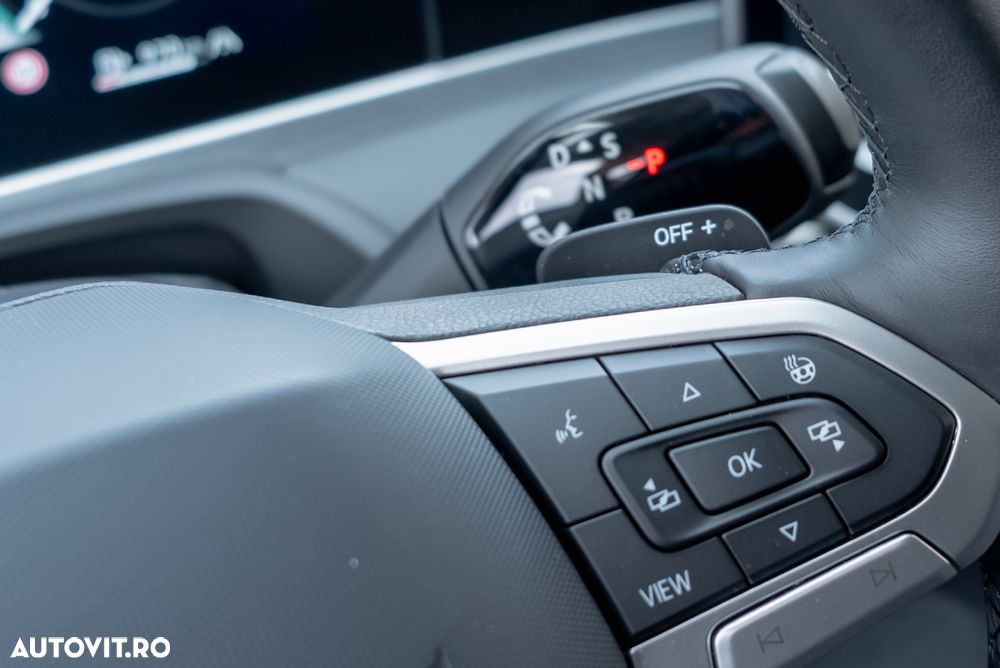 Volkswagen Passat 2.0 TDI SCR DSG Elegance - 39