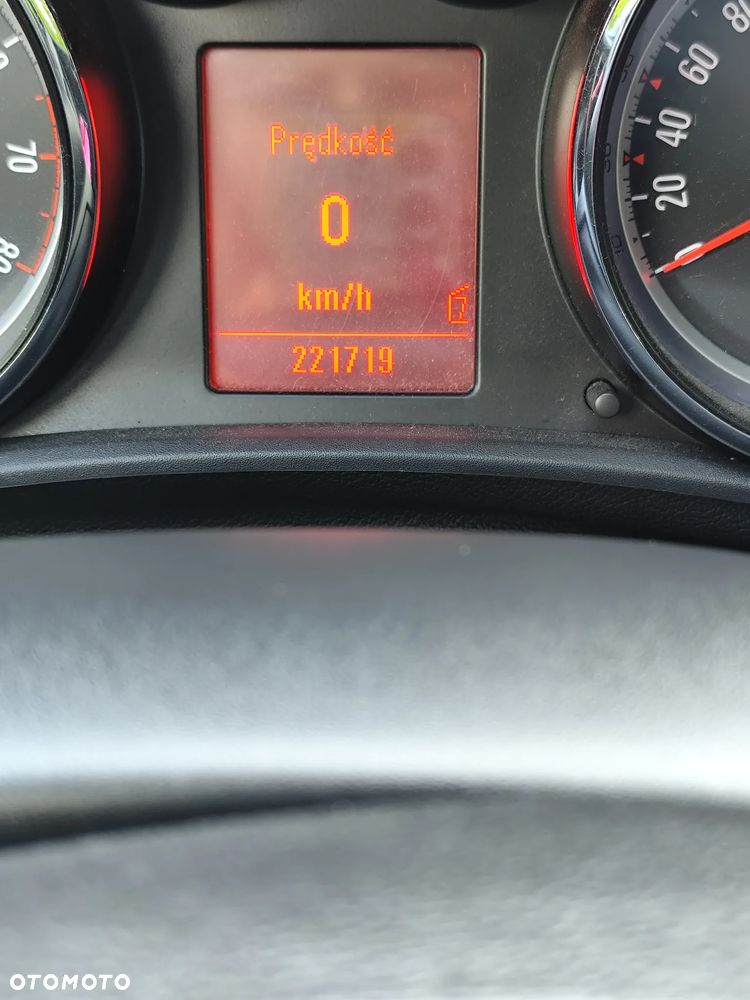 Opel Astra 1.4 T Cosmo - 9