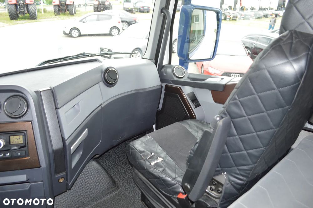 Renault T 520 - 13