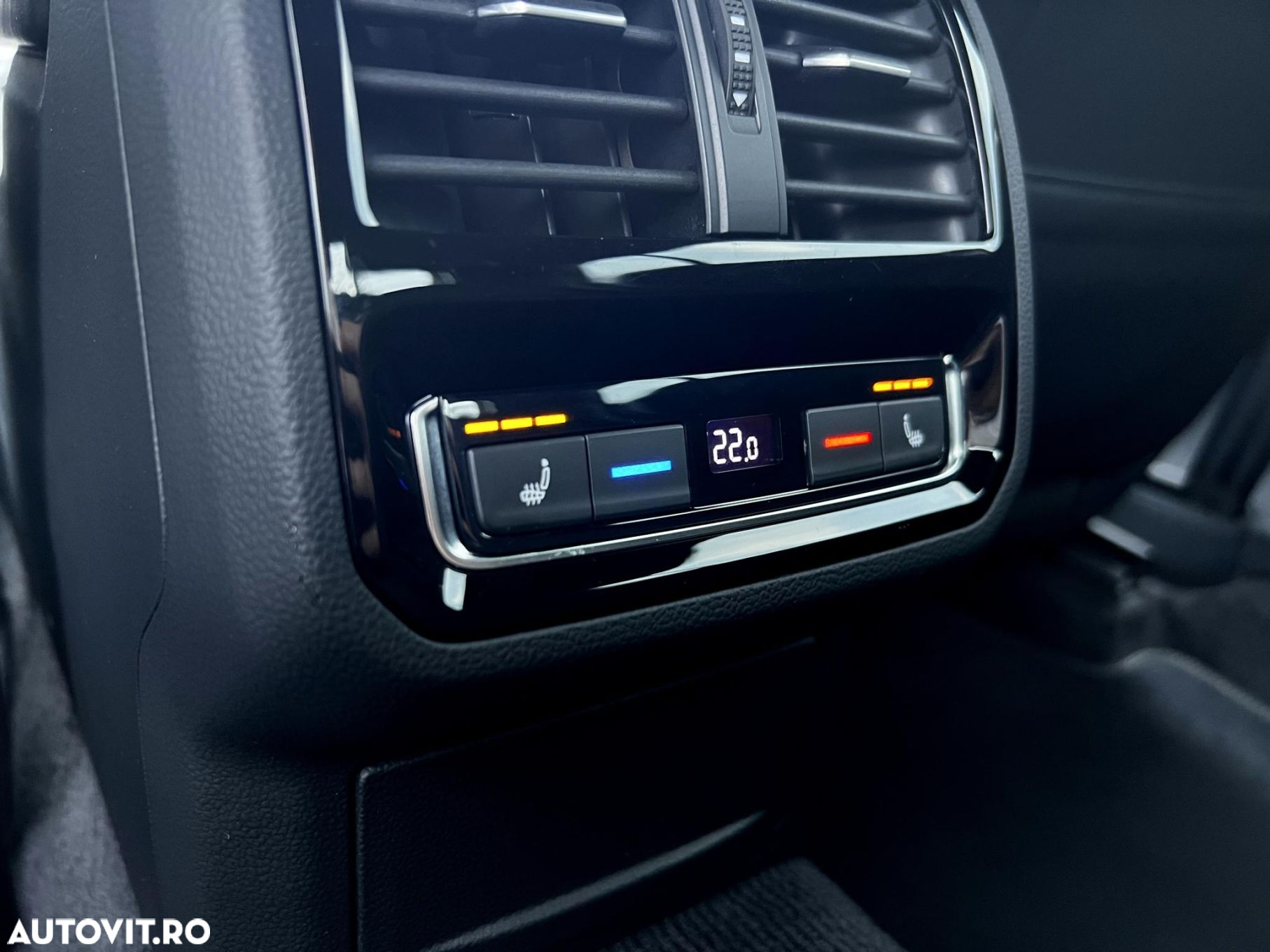 Volkswagen ARTEON 2.0 TDI DSG R-Line - 17