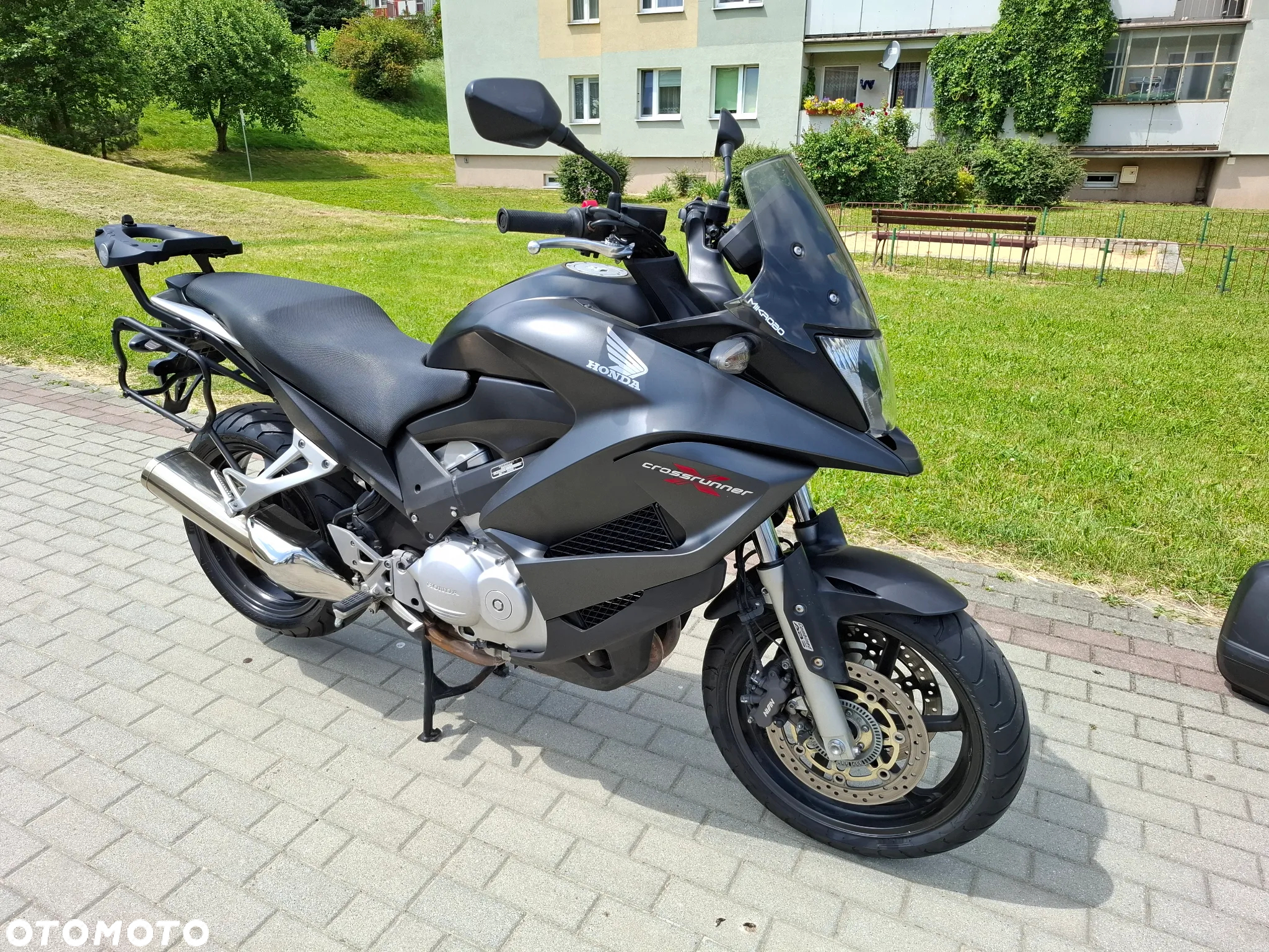 Honda VFR - 11