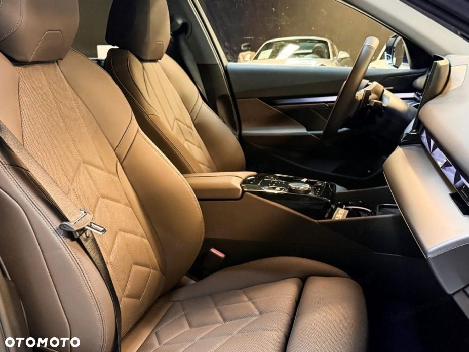 BMW Seria 5 - 10