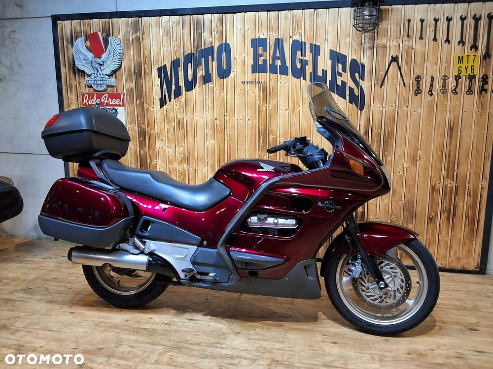 Honda ST - 5