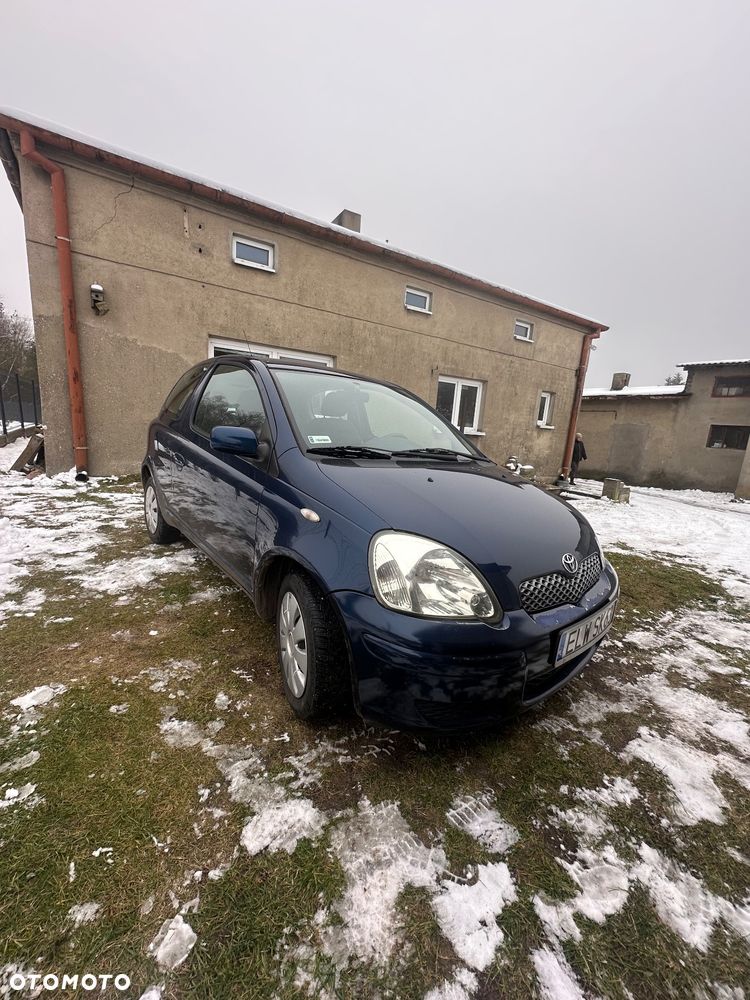 Toyota Yaris - 11