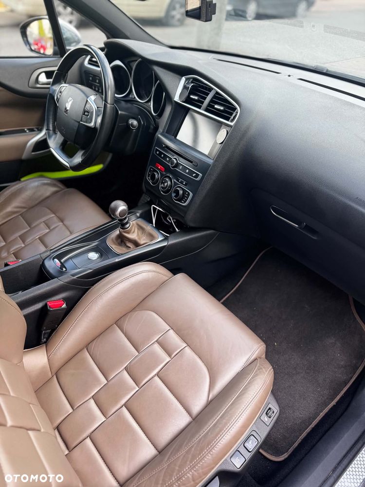 DS Automobiles DS 4 - 13