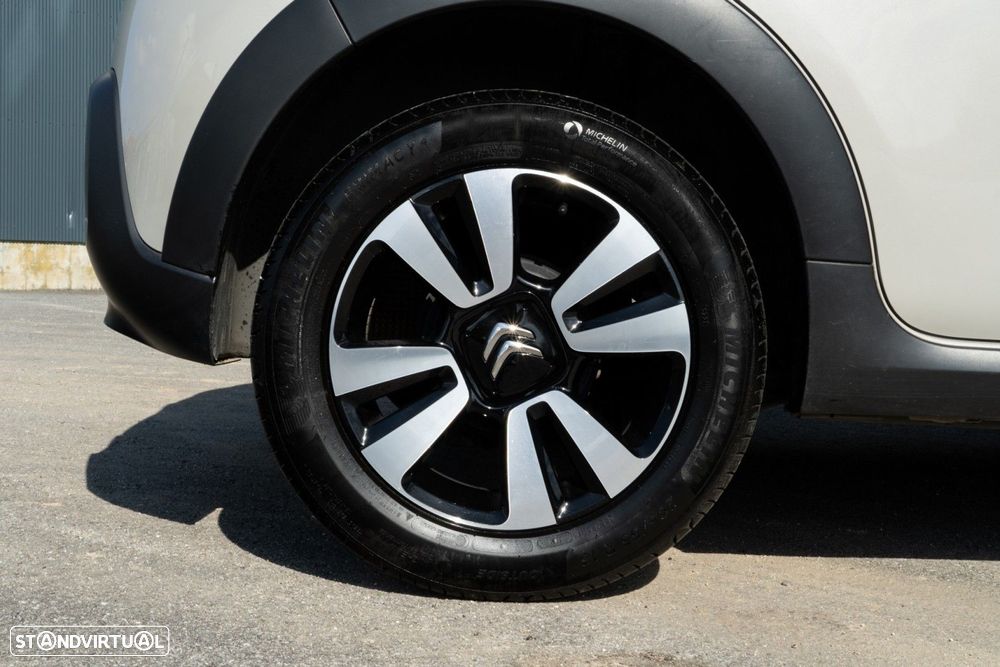 Citroën C3 1.2 PureTech Shine - 44