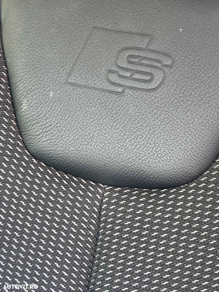 Audi Q2 1.6 30 TDI S tronic Design - 11
