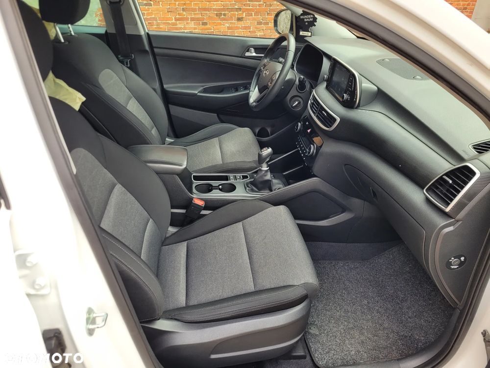 Hyundai Tucson 1.6 GDI BlueDrive Comfort 2WD - 11