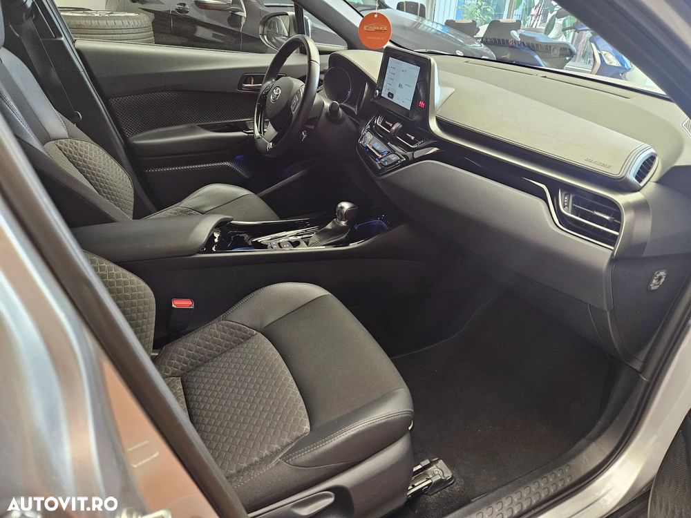 Toyota C-HR 1.8 HSD 122 CP 4x2 CVT C-ult Style bi-tone - 14
