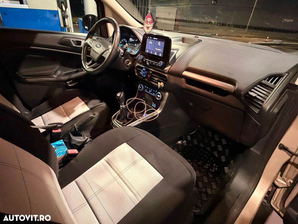 Ford EcoSport - 6