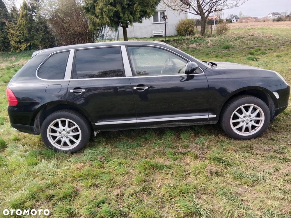Porsche Cayenne Tiptronic S - 3
