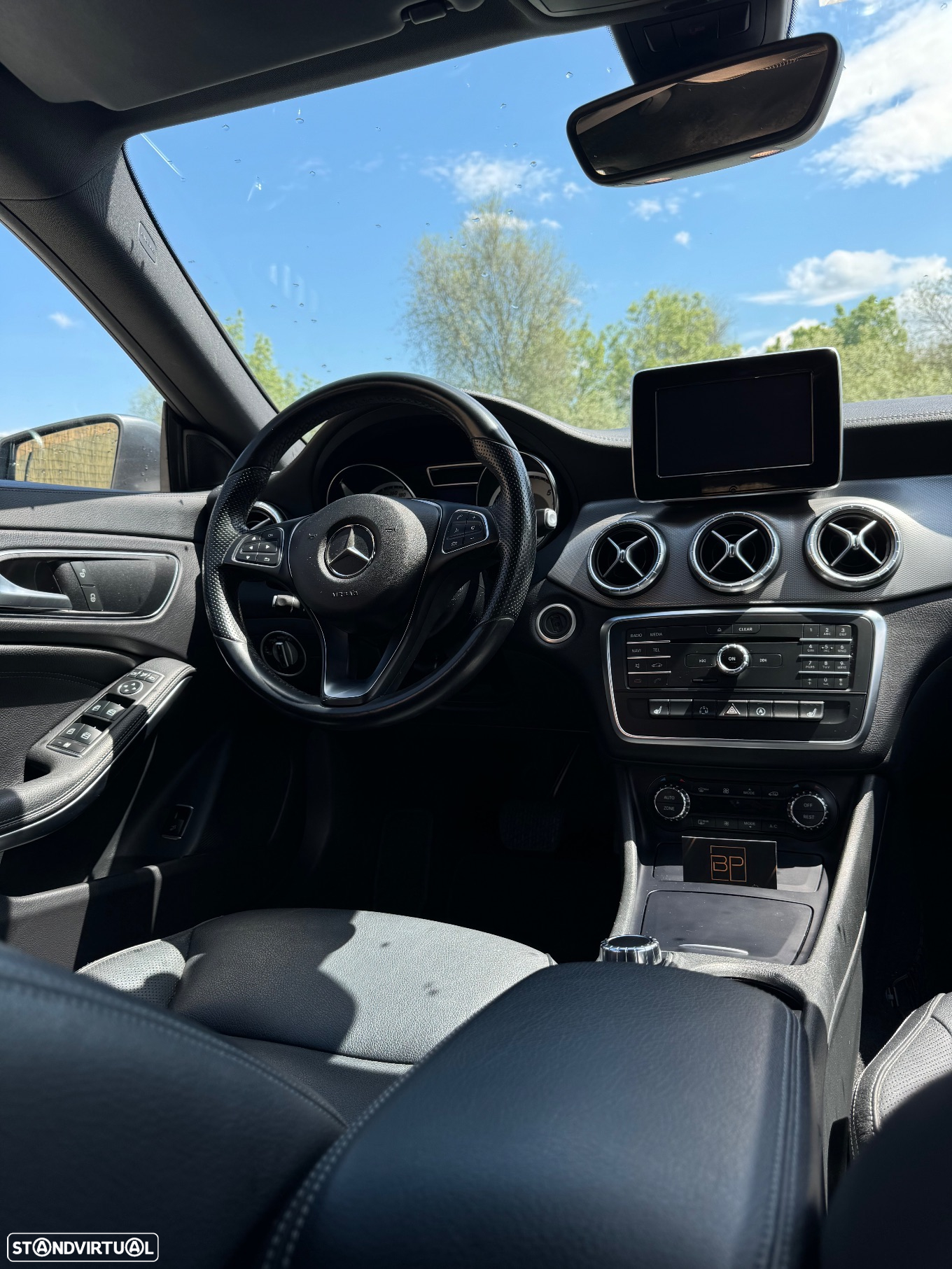 Mercedes-Benz CLA 220 Shooting Brake (CDI) d 7G-DCT Urban - 17