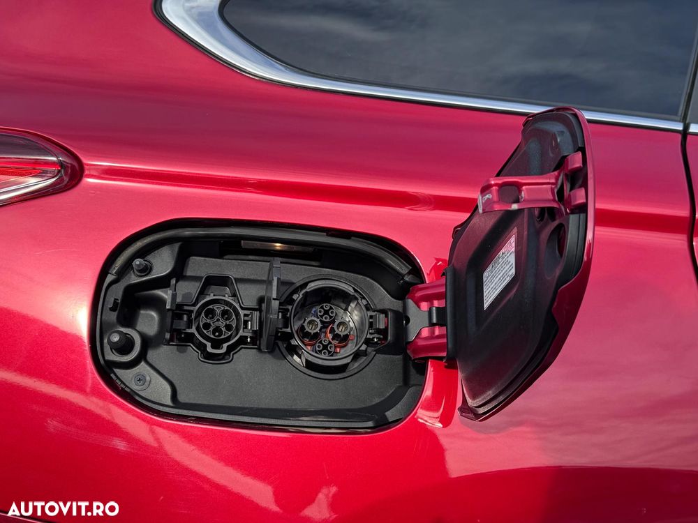 Mitsubishi Outlander - 8