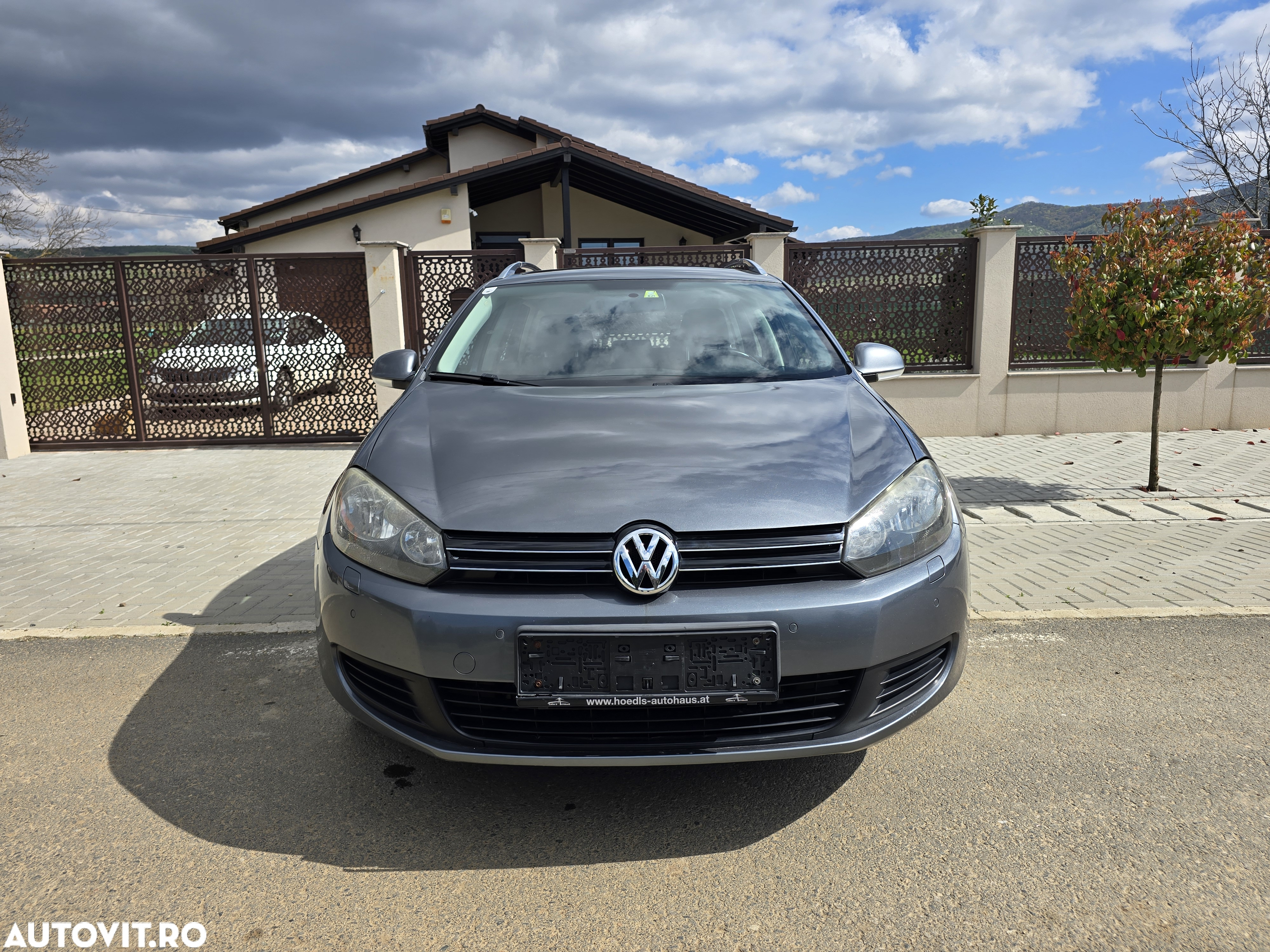 Volkswagen Golf 1.6 TDI BlueMotion Technology Comfortline - 2