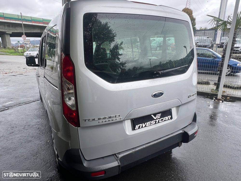 Ford Tourneo - 15