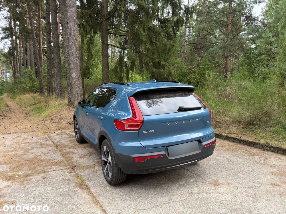 Volvo XC 40 B3 Plus Dark - 5