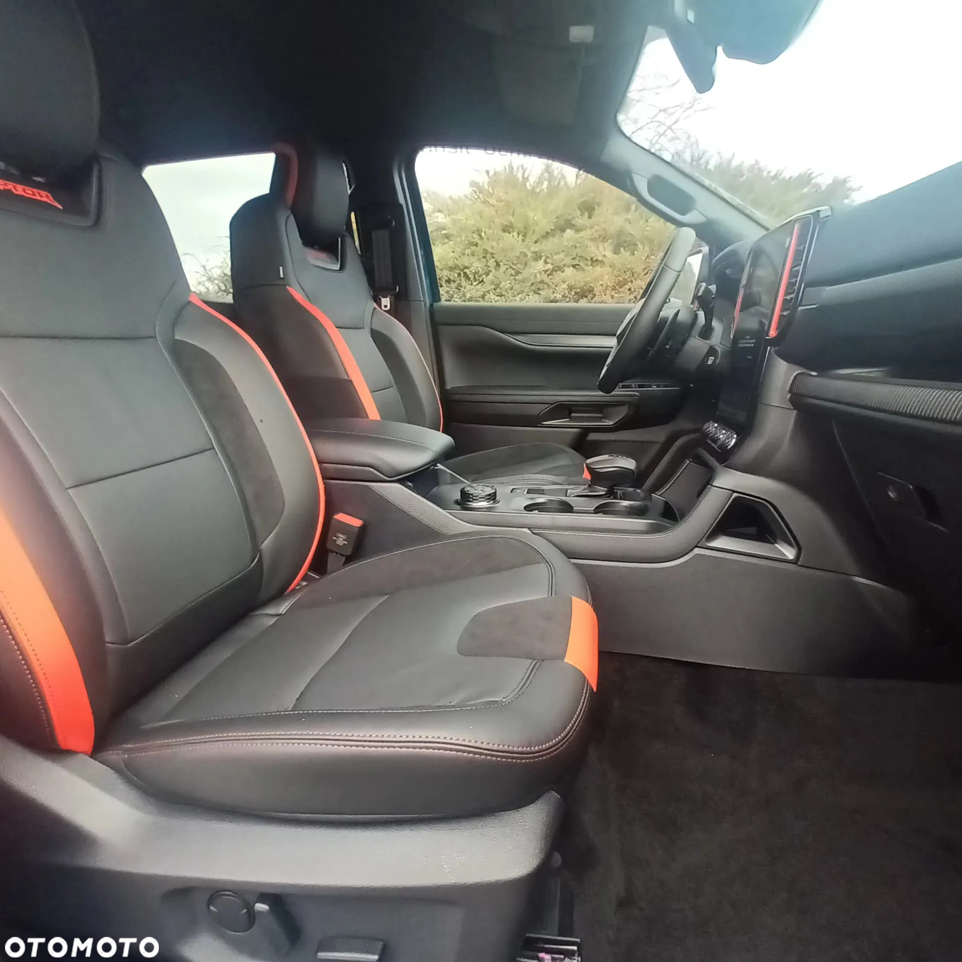 Ford Ranger 3.0 EcoBoost Twin-Turbo 4x4 DC Raptor - 10
