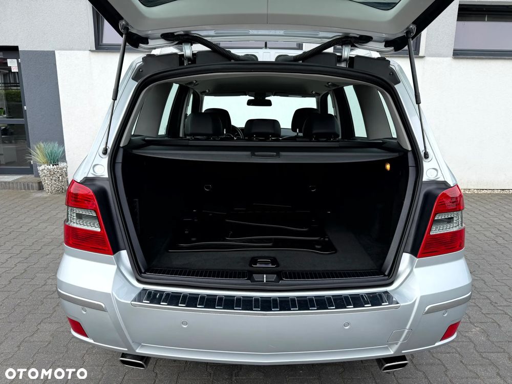 Mercedes-Benz GLK 350 CDI DPF 4Matic 7G-TRONIC SPORT EDITION - 25