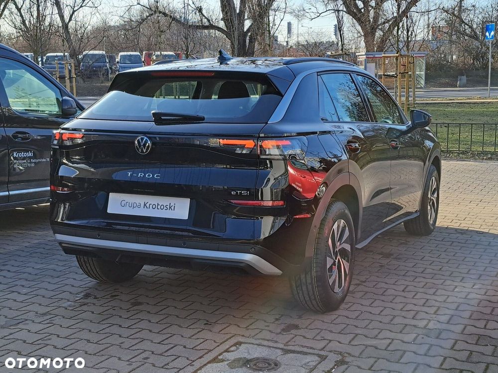 Volkswagen T-Roc - 8