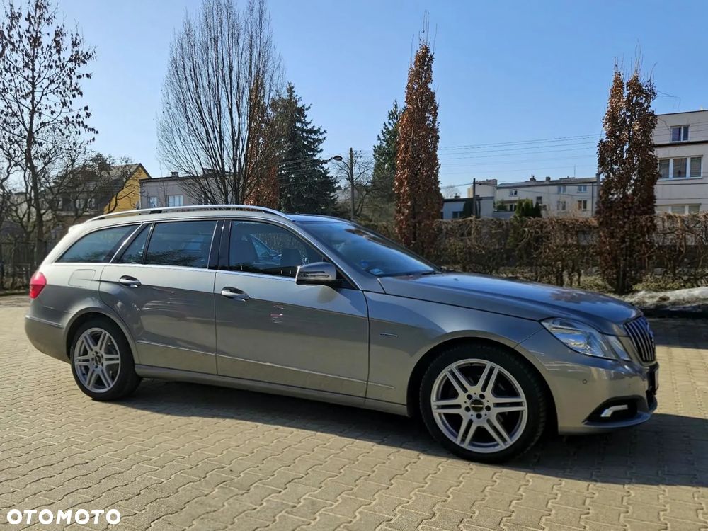 Mercedes-Benz Klasa E - 2