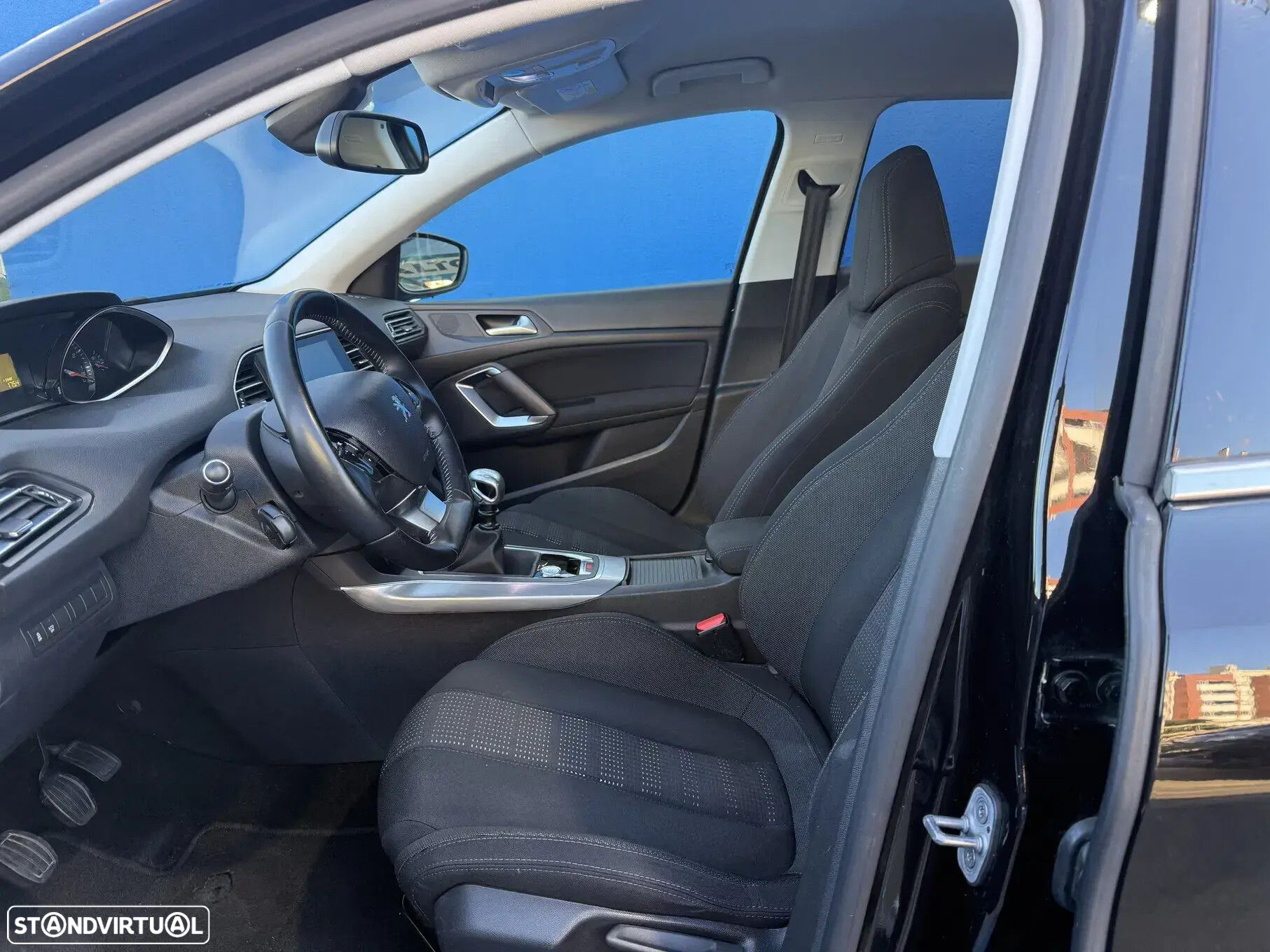 Peugeot 308 - 10