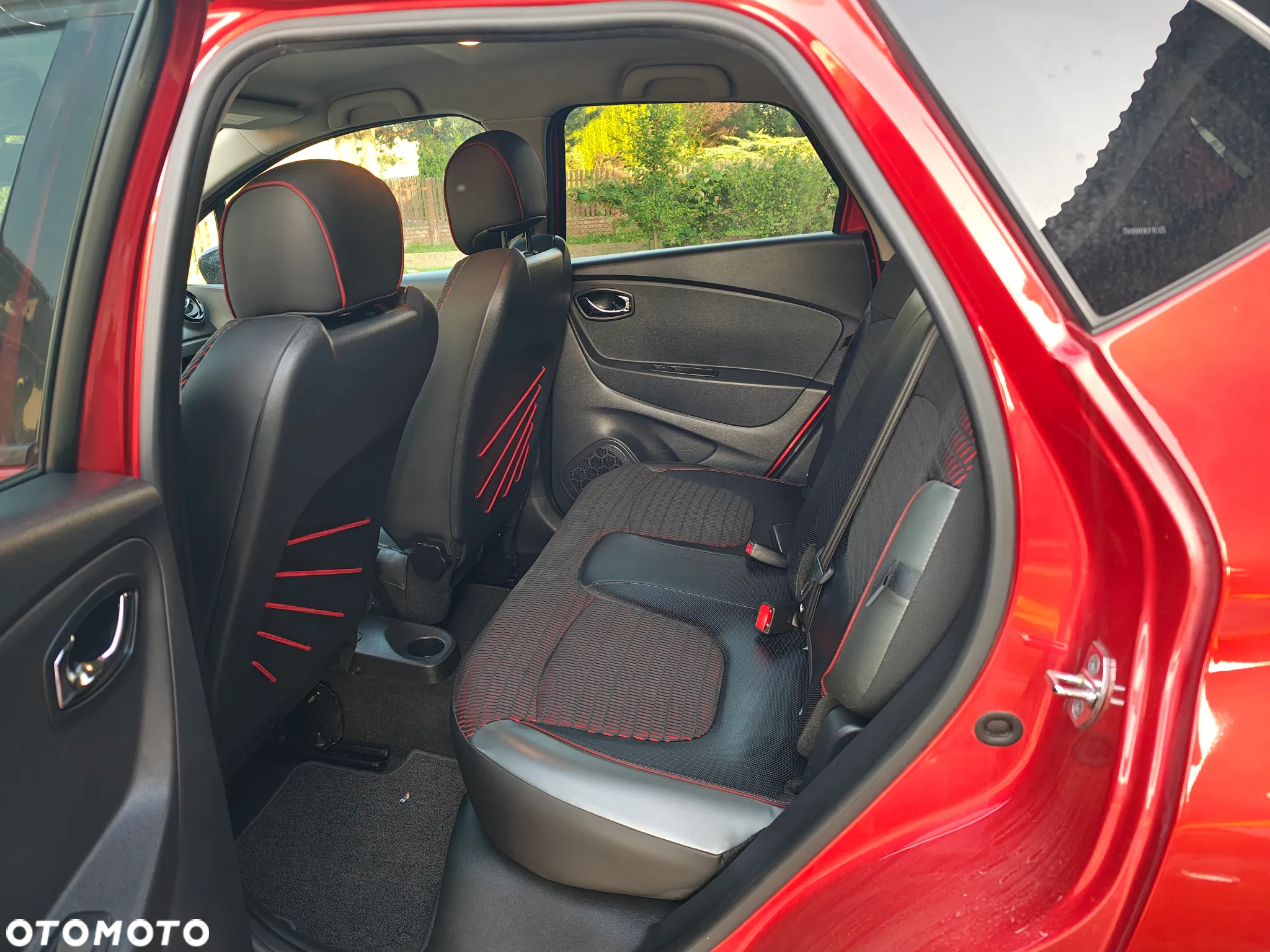 Renault Captur 1.2 TCe Intens EDC - 11