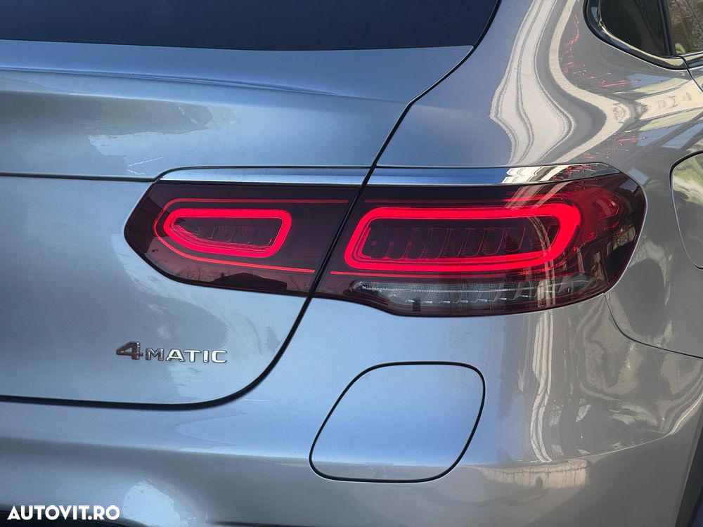Mercedes-Benz GLC Coupe 300 de 4Matic 9G-TRONIC AMG Line Plus - 16