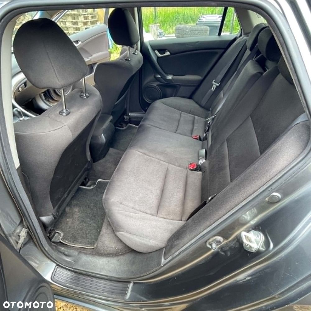 Honda Accord 2.2d Elegance - 11