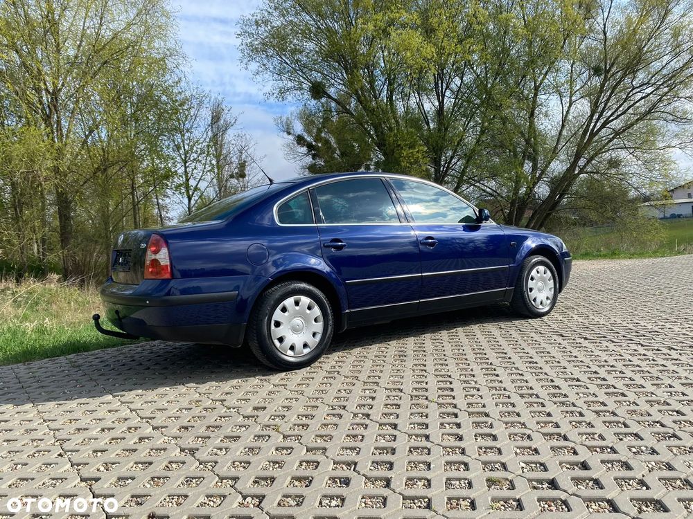 Volkswagen Passat - 15