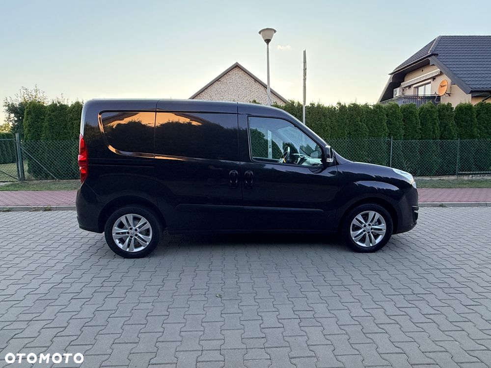 Opel Combo - 17