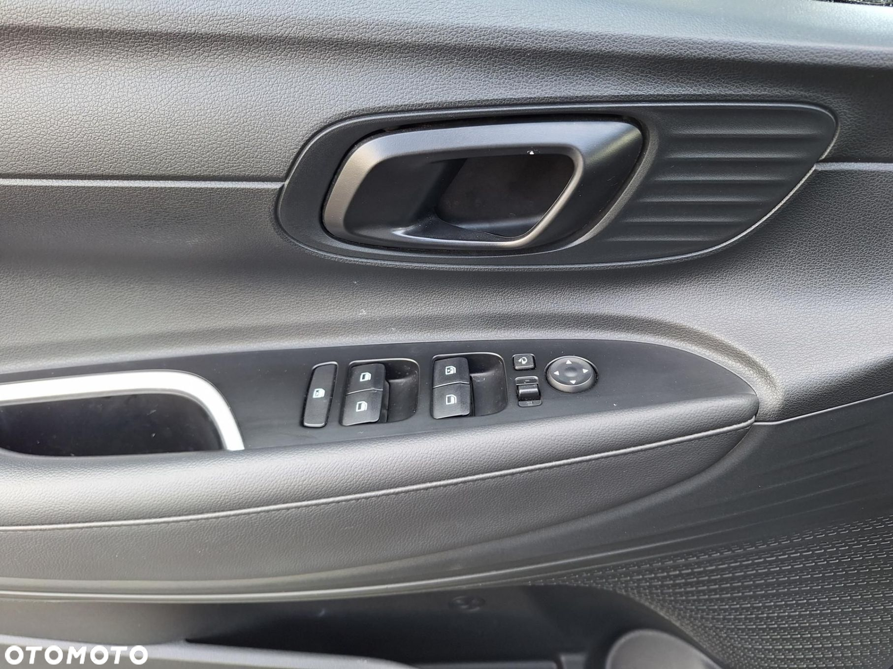 Hyundai Bayon 1.0 T-GDI Smart - 9