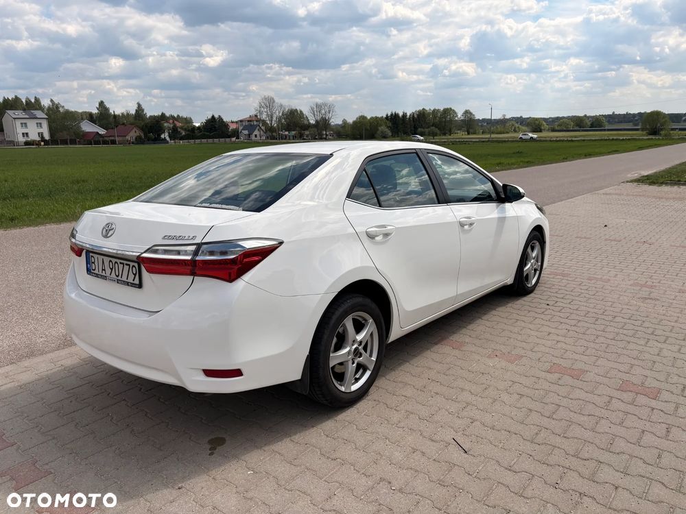 Toyota Corolla 1.4 D-4D Premium - 4