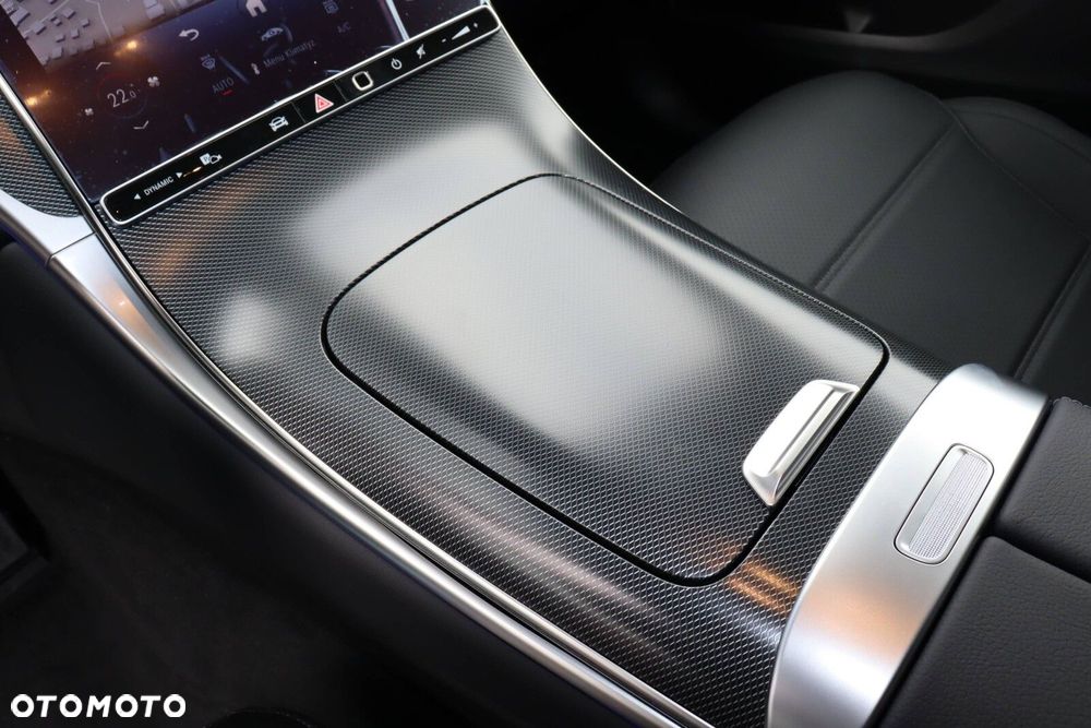 Mercedes-Benz GLC - 13