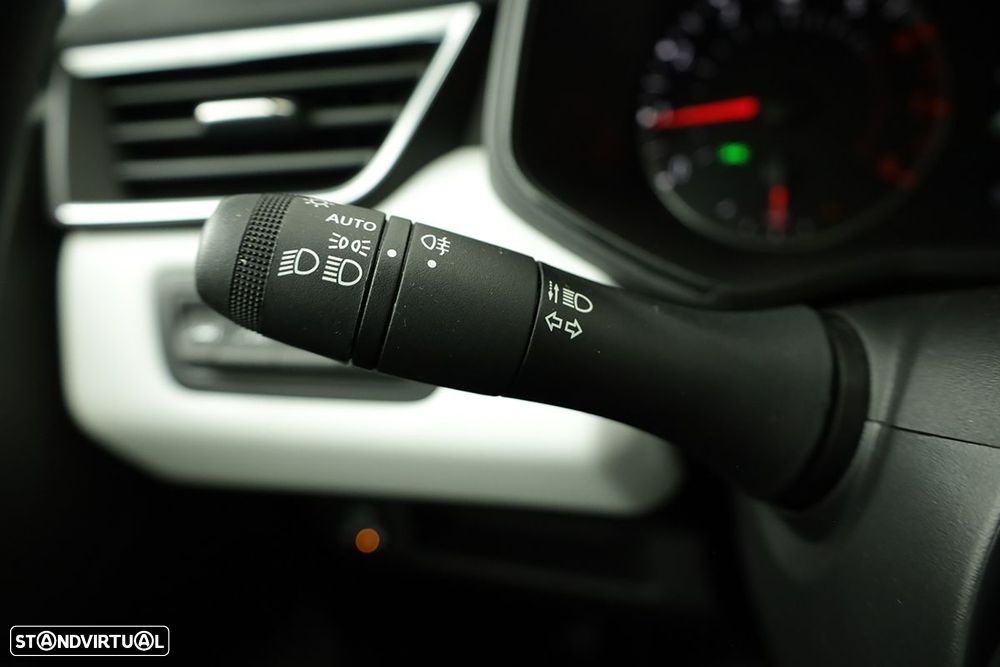 Renault Clio 1.0 TCe Evolution Bi-Fuel - 17