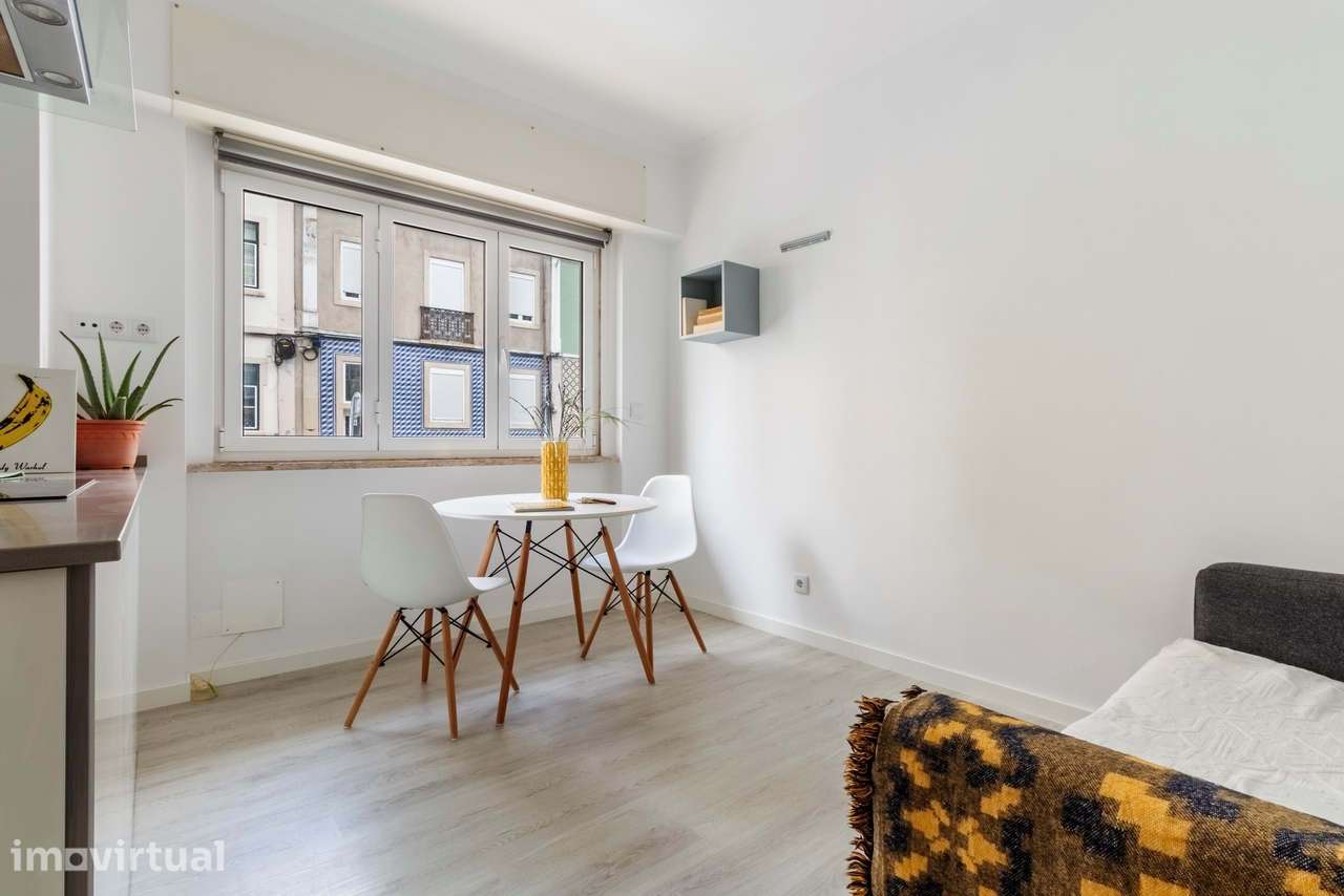 Apartamento T1 em Campo de Ourique – Renovado - Grande imagem: 4/25