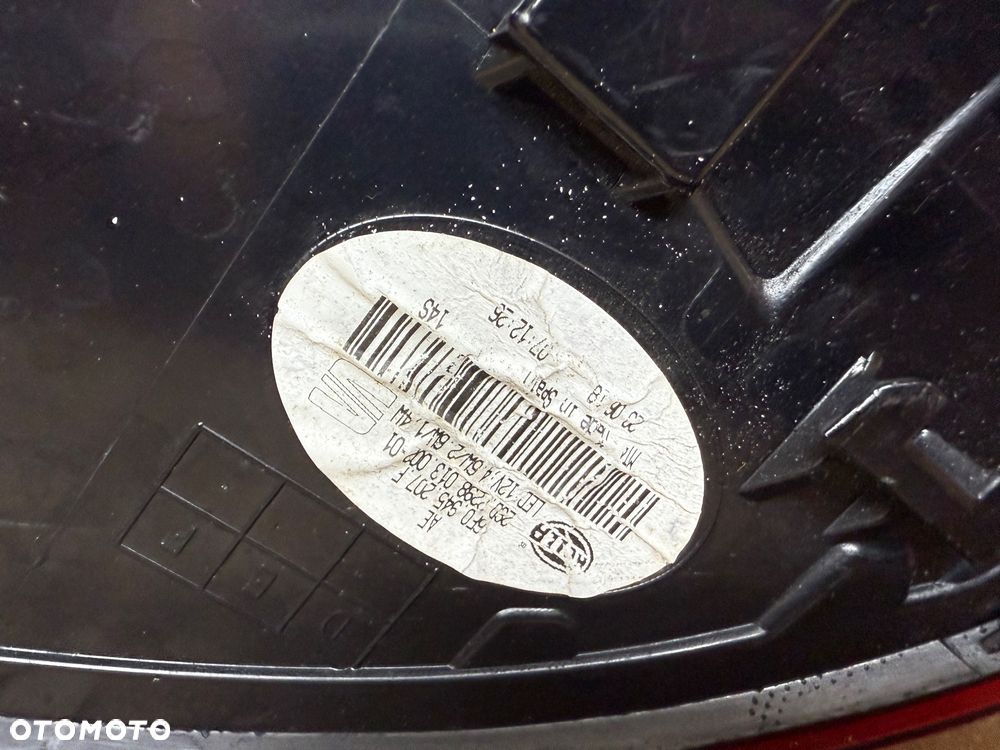 LAMPA TYŁ LEWA W BŁOTNIK LED SEAT IBIZA V 6F0 6F0945207F - 2