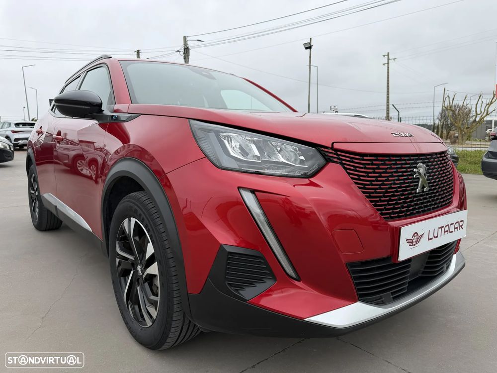 Peugeot e-2008 Allure - 10