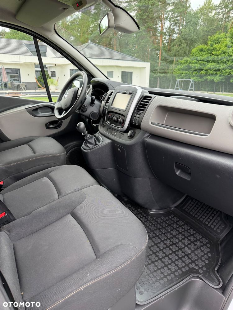 Renault Trafic - 14