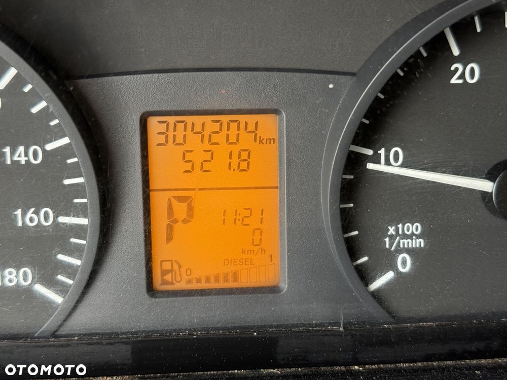 Mercedes-Benz Sprinter 516 - 9