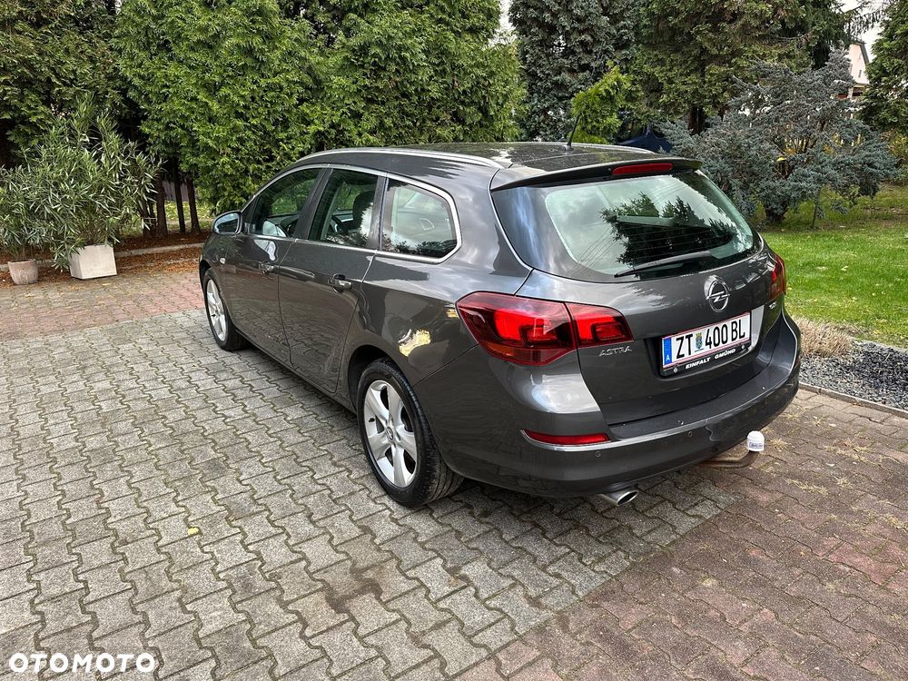 Opel Astra 2.0 CDTI DPF SportsTourer Edition - 5