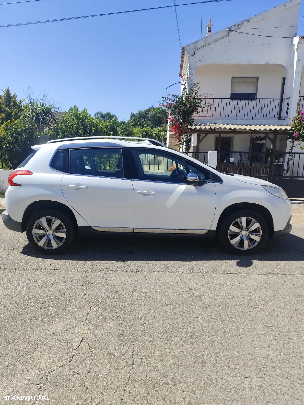 Peugeot 2008 1.2 PureTech Access - 2