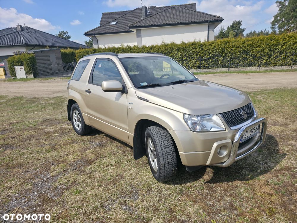 Suzuki Vitara - 3
