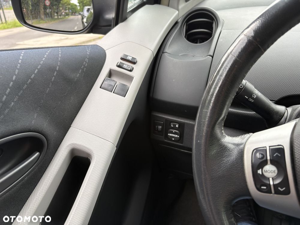Toyota Yaris 1.0 Luna A/C - 9