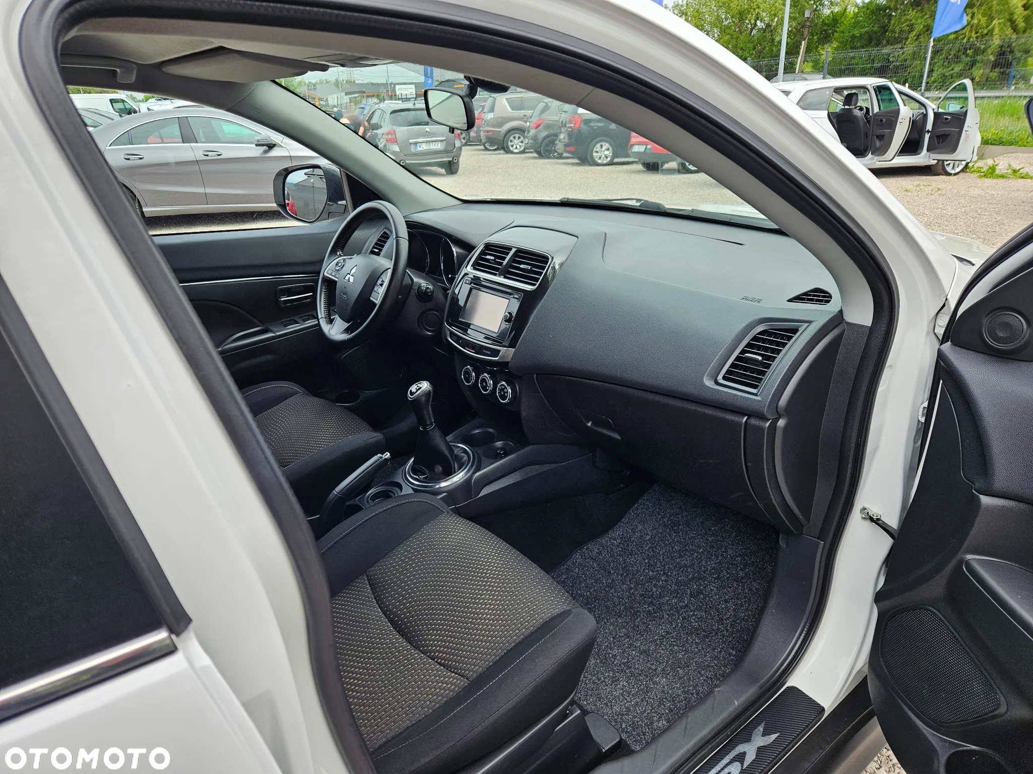 Mitsubishi ASX 1.6 2WD Comfort Edition - 26