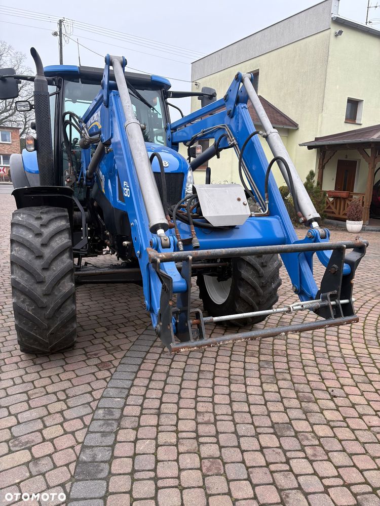 New Holland TS130 A - 11