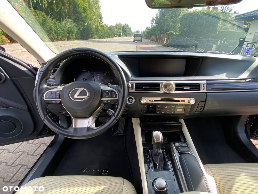 Lexus GS - 20