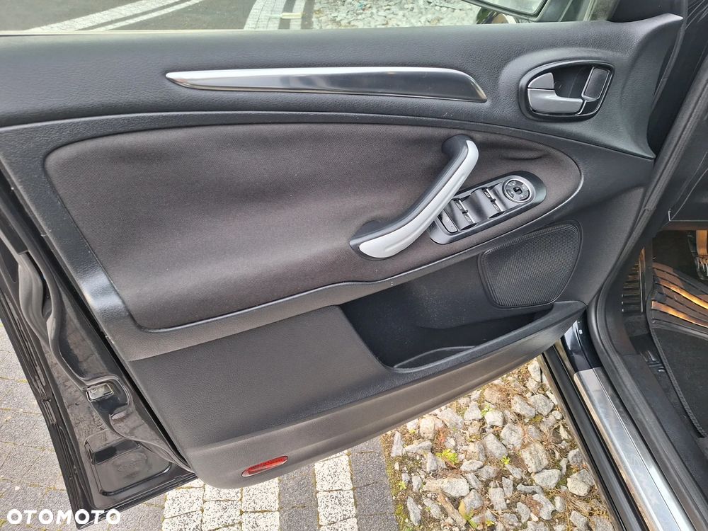 Ford S-Max - 20