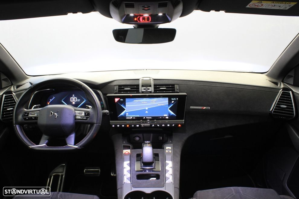 DS DS7 Crossback E-Tense Performance Line EAT8 - 21